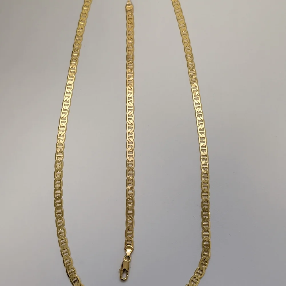 Elegant 18K Gold Plated Chain Necklace And Bracelet Set